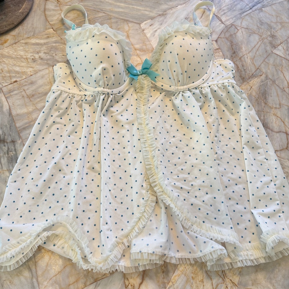 Victorias Secret Sexy Little Things Polka Dot Ruffle Babydoll 34B White Blue NWT